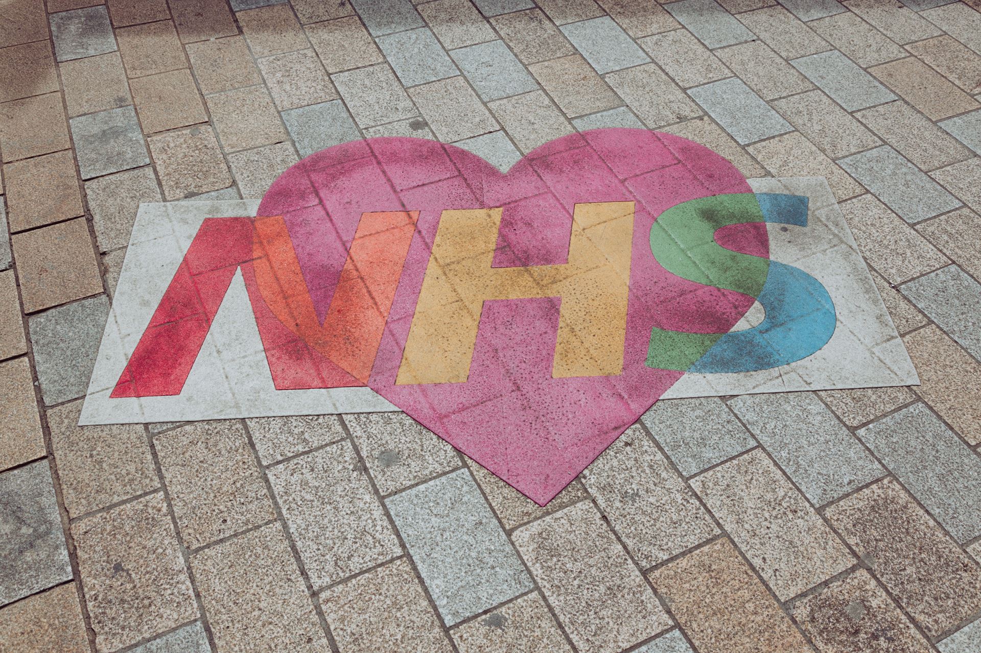 nhs logo